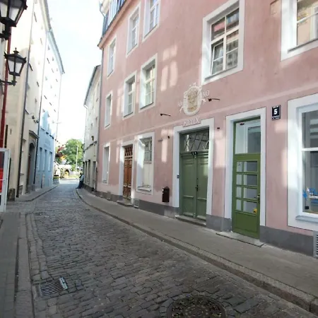 The Heart Of Old Appartement *